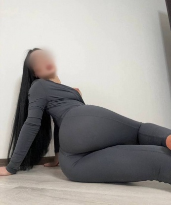 🌹
Мои услуги подарят тебе незабываемые моменты удовольствия, и мои возможности не знают границ. 💫
Высокий уровень сервиса, конфиденциальность и безопасность - это то, что я гарантирую каждому моему клиенту. 🤝
Я живу в Москве, в самом сердце столицы, где мы можем встретиться и провести незабываемое время вместе. 🏙️
Погрузись в мир наслаждения со мной и убедись в том, что я именно та, о ком ты всегда мечтал. 😉
Отзывы о моих услугах полны восторженных слов и довольных клиентов. 🔥
Фотографии, которые ты видишь, абсолютно реальны и подтверждают мою безупречную внешность. 💯
Оставь все свои сомнения и страхи позади, встреть счастье в Москве вместе со мной. ✨ Аня